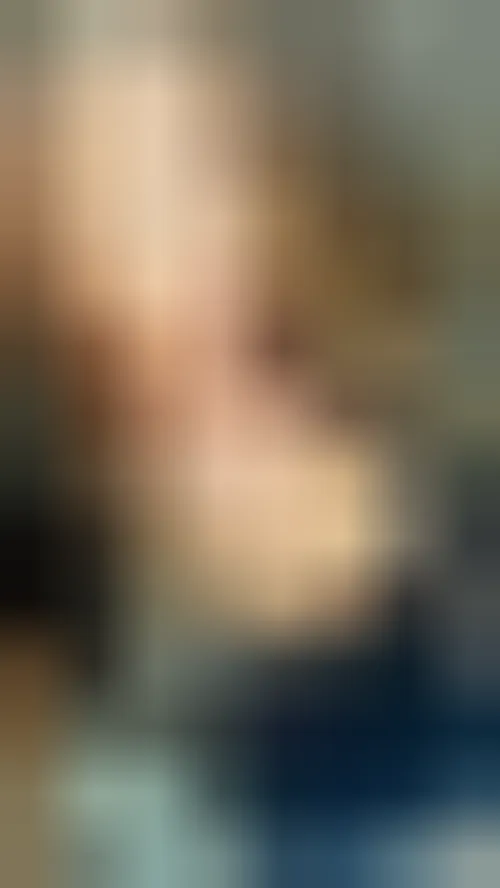 Naomi, 19 ans — rencontre cougar à Mulhouse