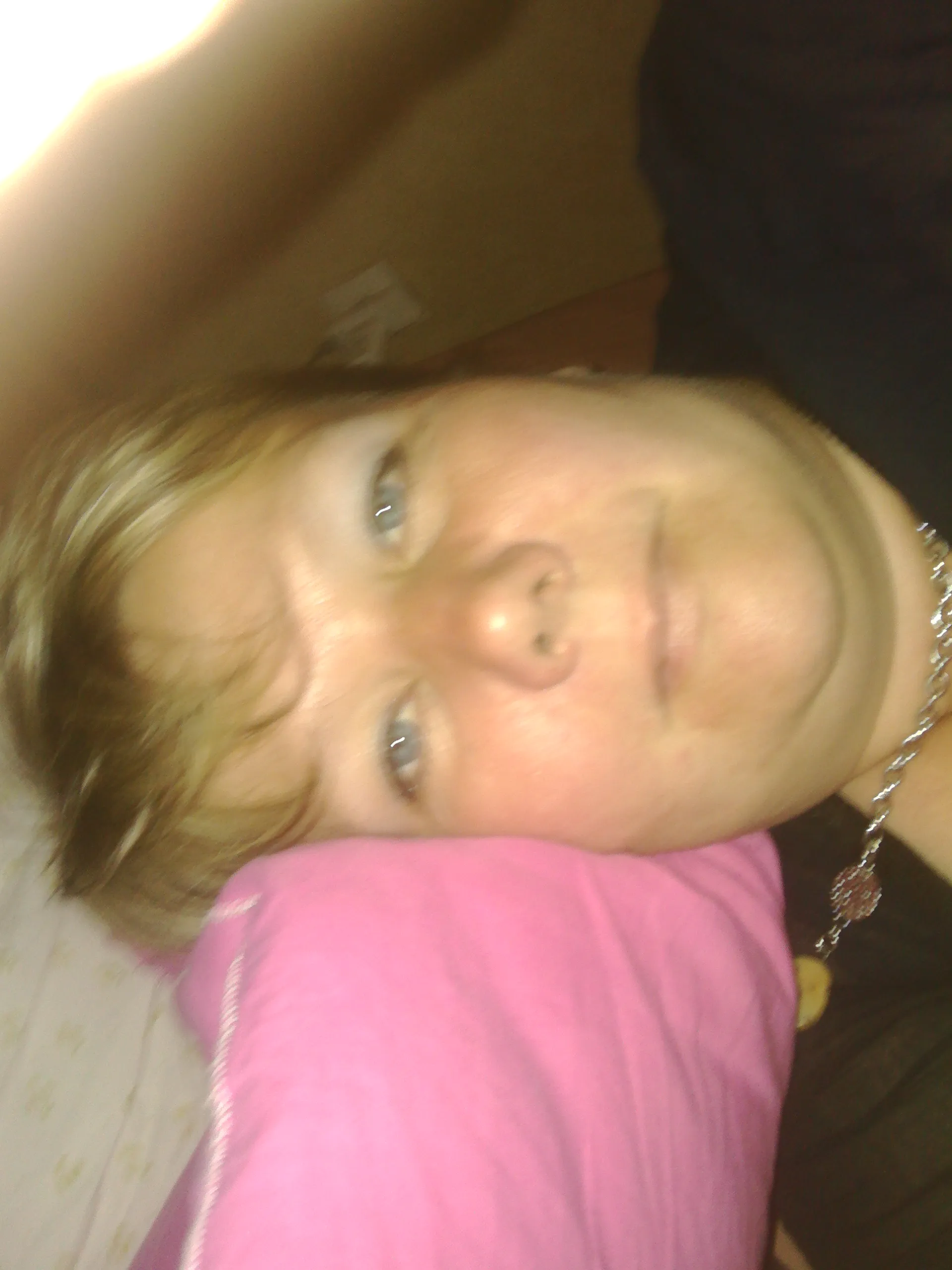 Sarah, 22 ans — rencontre cougar à Pamiers