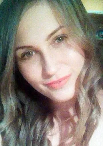 Dounia, 22 ans — rencontre cougar à Tarascon