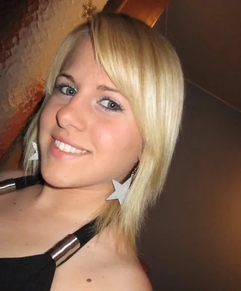 Célia, 21 ans — rencontre cougar à Saint-Juéry