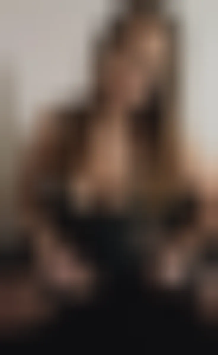 Noémie, 22 ans — rencontre cougar à Beaurepaire