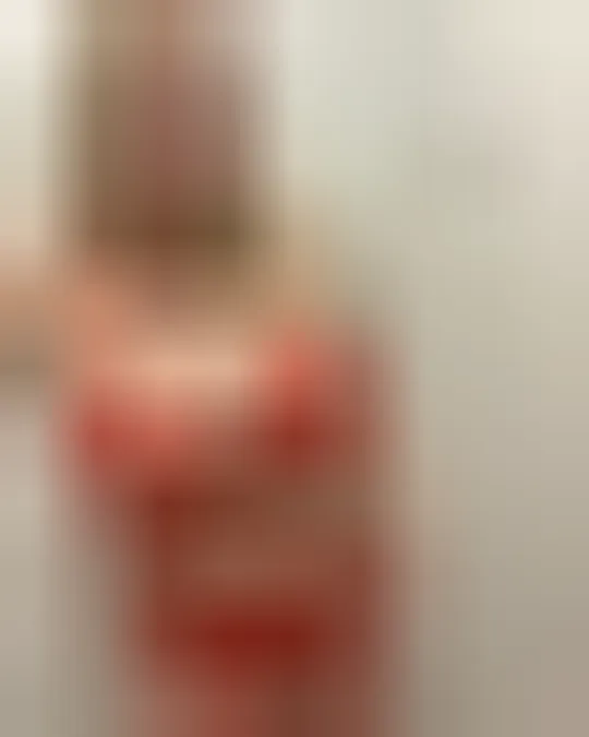 Jessica, 27 ans — rencontre cougar à La Roquette-sur-Siagne