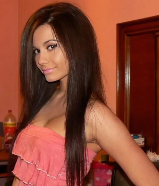 Amina, 25 ans — rencontre cougar à Tours