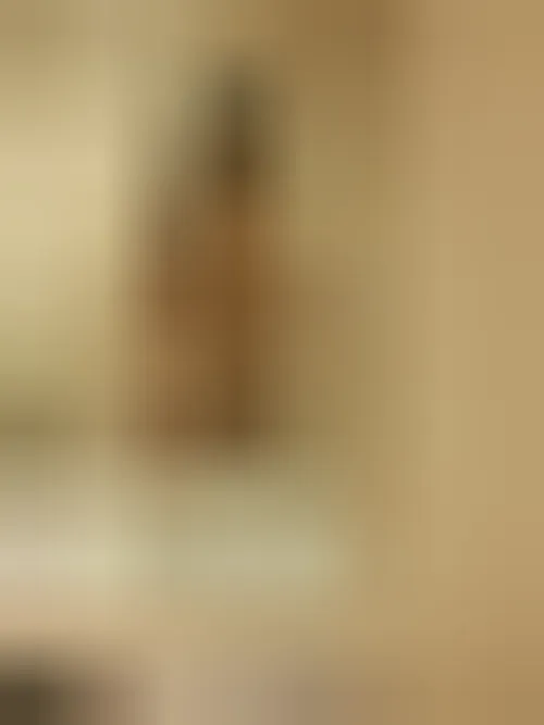 Estelle, 24 ans — rencontre cougar à Villeneuve-la-Garenne