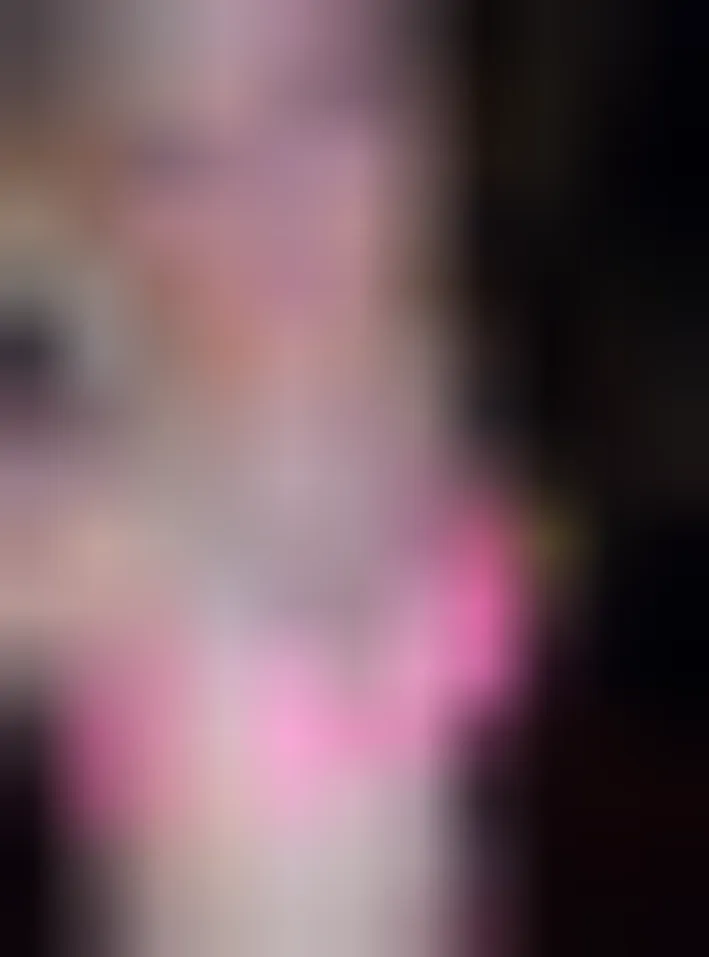 Houda, 25 ans — rencontre cougar à Wissous