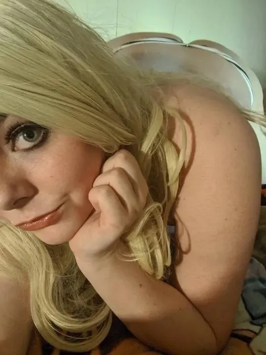 Aïcha, 21 ans — rencontre cougar à Aurillac