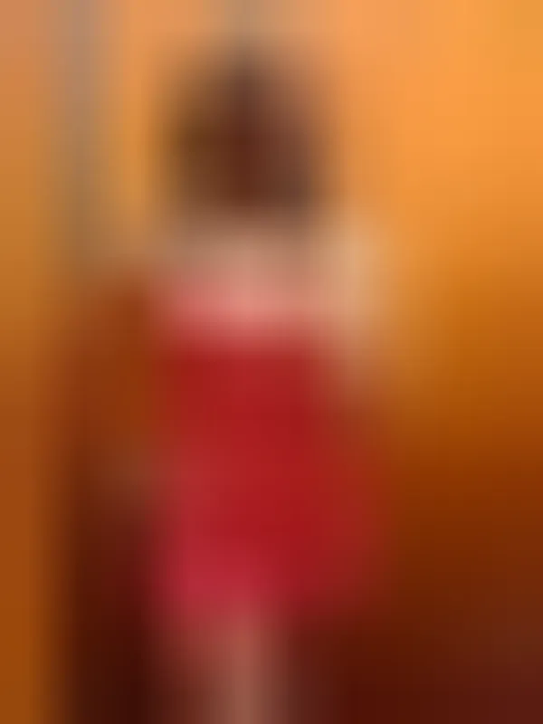 Léonie, 23 ans — rencontre cougar à Amiens