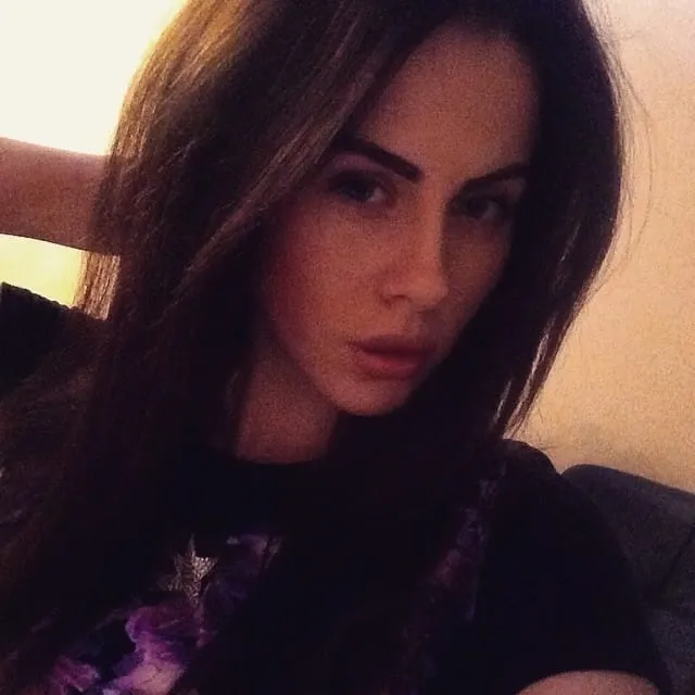 Agathe, 26 ans — rencontre cougar à Bron