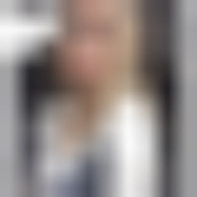 Aya, 24 ans — rencontre cougar à Reims