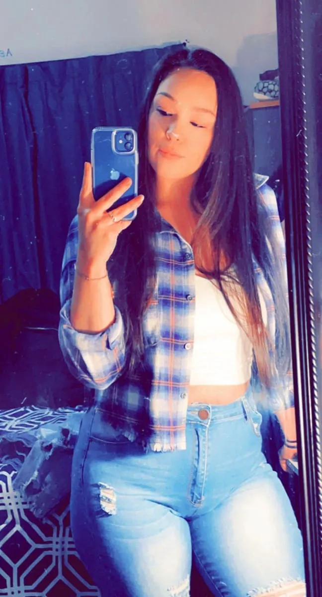 Calista, 21 ans — rencontre cougar à Lucé