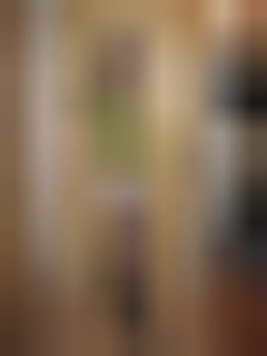 Louna, 24 ans — rencontre cougar à Villefranche-sur-Mer