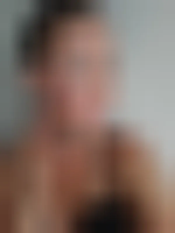 Théa, 22 ans — rencontre cougar à Narbonne