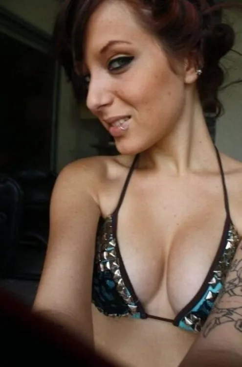 Nina, 32 ans — rencontre cougar à Strasbourg