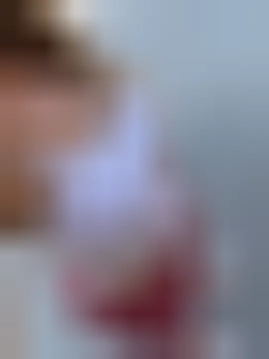 Madeleine, 32 ans — rencontre cougar à Champigny-sur-Marne