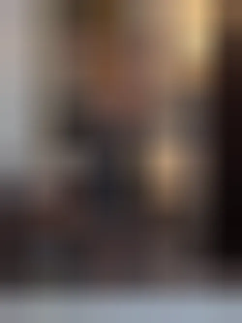 Inès, 25 ans — rencontre cougar à Chartres-de-Bretagne