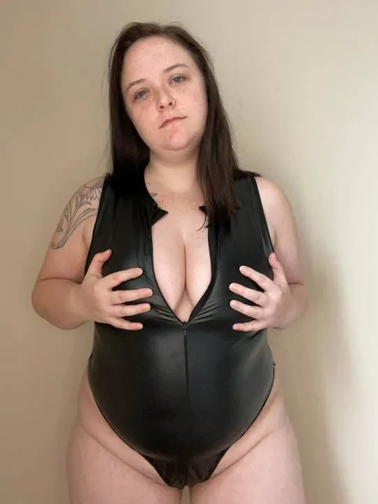 Océane, 22 ans — rencontre cougar à Saint-Étienne-du-Rouvray