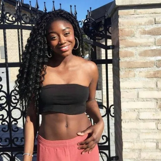 Flore, 30 ans — rencontre cougar à Béthune