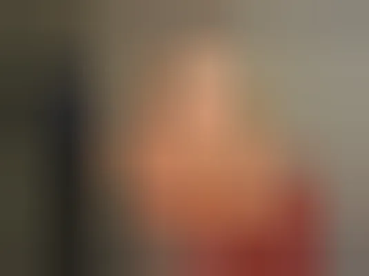 Flore, 20 ans — rencontre cougar à Lescar