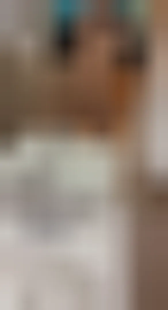 Océane, 29 ans — rencontre cougar à Antibes