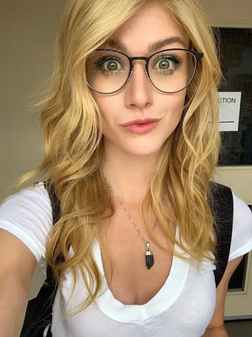 Mya, 21 ans — rencontre cougar à Narbonne