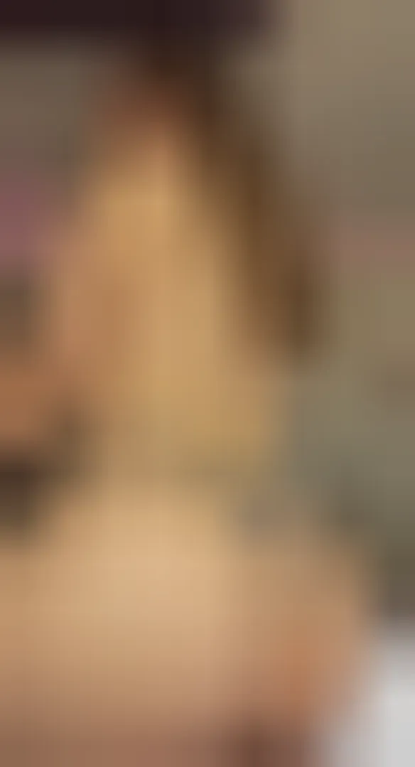 Kahina, 25 ans — rencontre cougar à Rezé