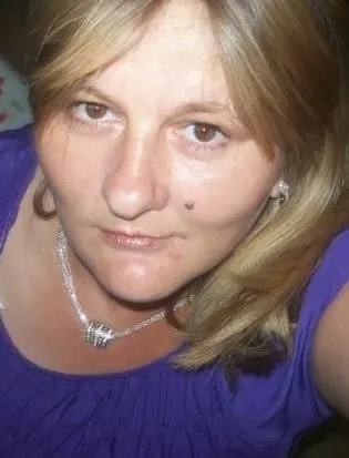 Natacha, 32 ans — rencontre cougar à Le Petit-Quevilly