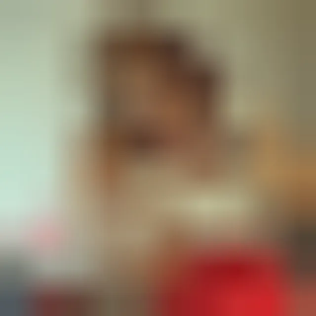 Ikram, 23 ans — rencontre cougar à Marseille