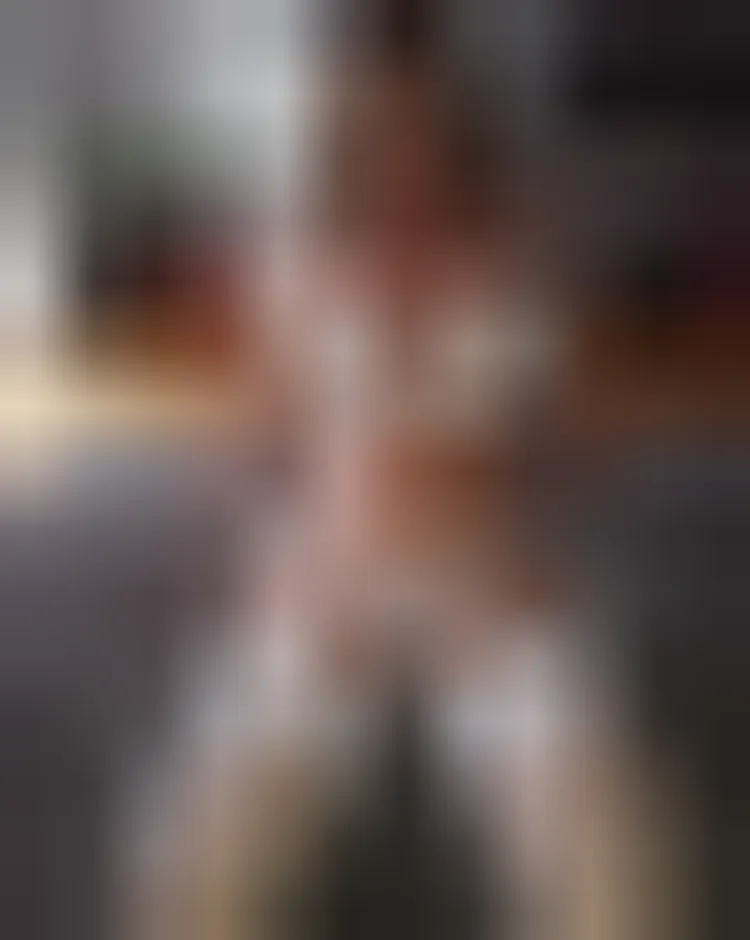 Mila, 27 ans — rencontre cougar à Alès