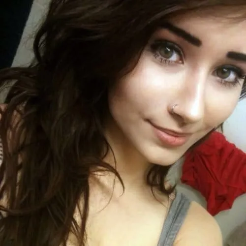 Anna, 26 ans — rencontre cougar à Villeneuve-Loubet