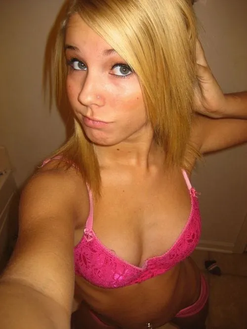 Amel, 31 ans — rencontre cougar à Wattrelos