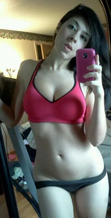 Calista, 24 ans — rencontre cougar à Chartres