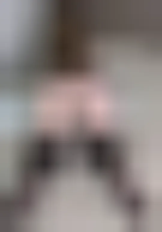 Léonie, 23 ans — rencontre cougar à Le Passage