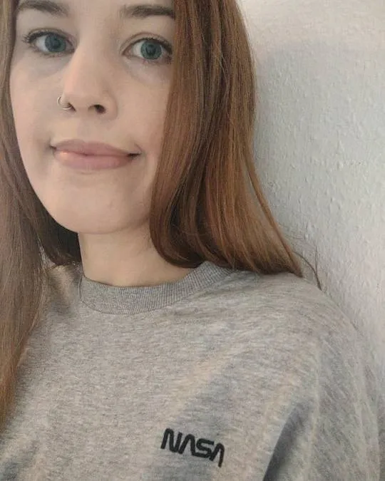 Yasmine, 23 ans — rencontre cougar à Saint-Étienne