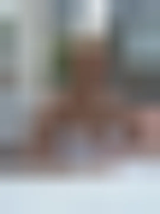 Hakima, 22 ans — rencontre cougar à Melesse