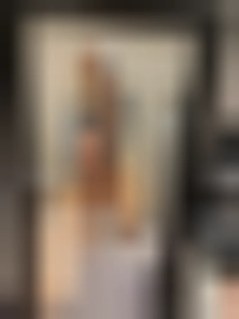 Lina, 25 ans — rencontre cougar à Valenciennes