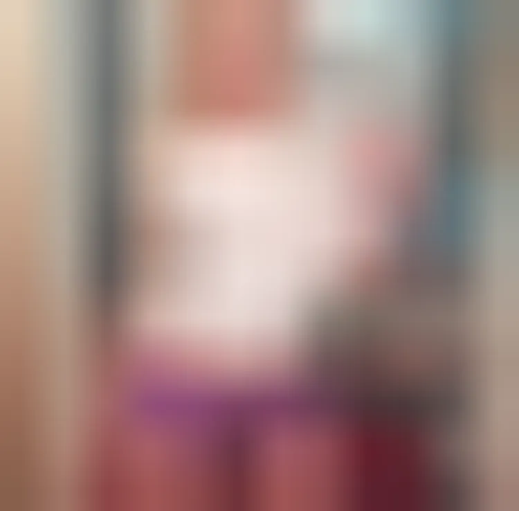 Hélèna, 27 ans — rencontre cougar à Poitiers