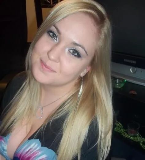 Marine, 27 ans — rencontre cougar à Le Cendre