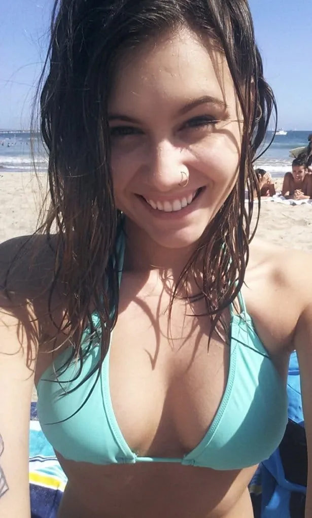 Lucie, 24 ans — rencontre cougar à Cagnes-sur-Mer