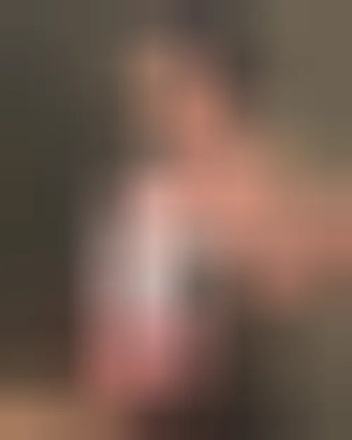 Cléo, 31 ans — rencontre cougar à Saint-Malo