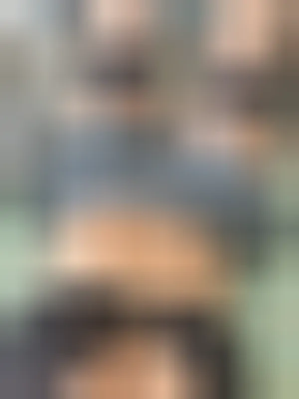 Lina, 33 ans — rencontre cougar à Saint-Sébastien-de-Morsent