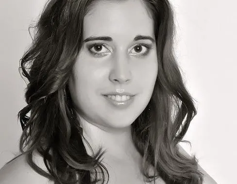 Kawtar, 22 ans — rencontre cougar à Dunkerque