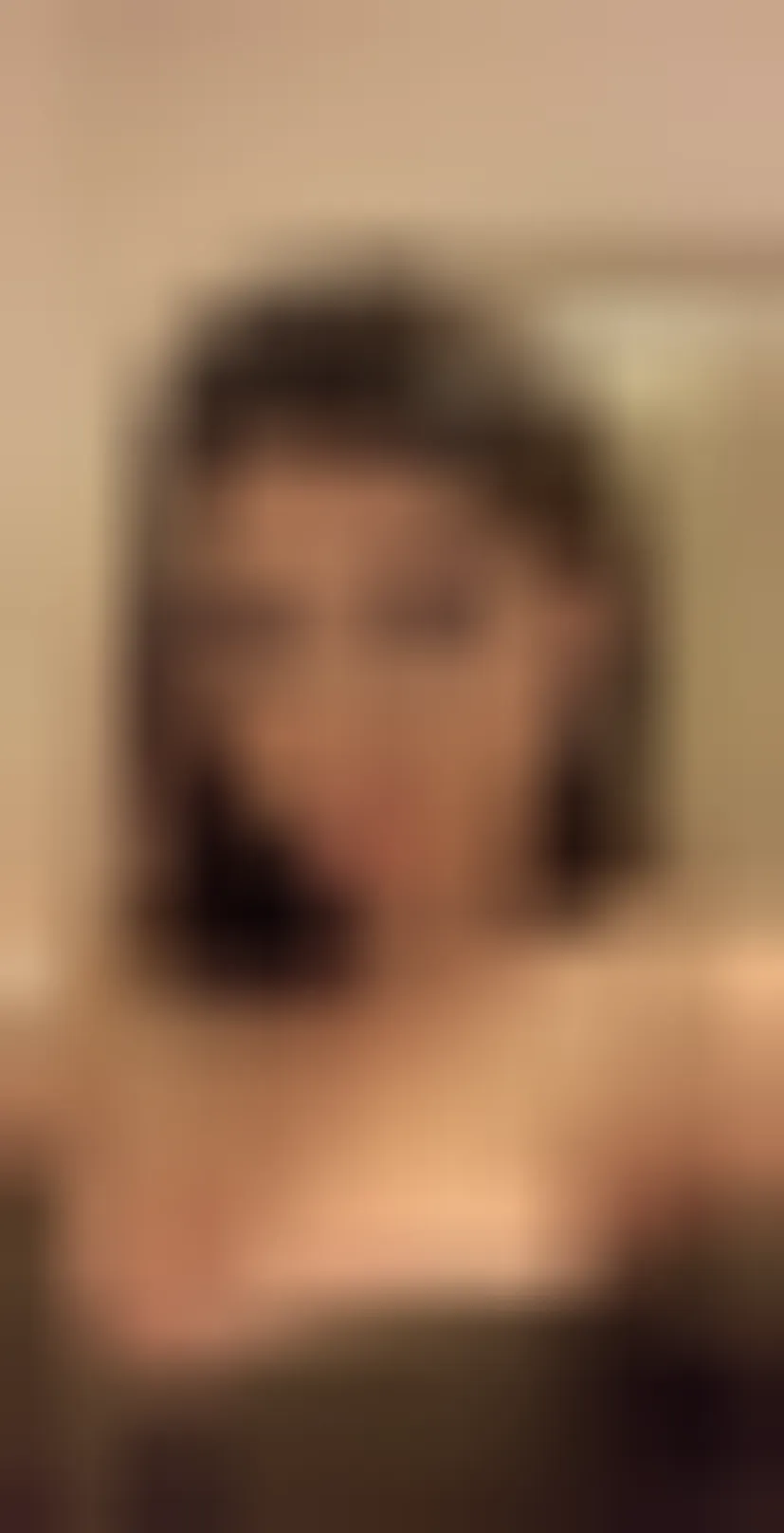 Houda, 22 ans — rencontre cougar à Annecy