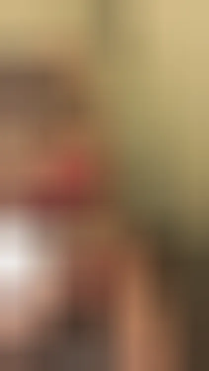 Hakima, 28 ans — rencontre cougar à Le Tampon