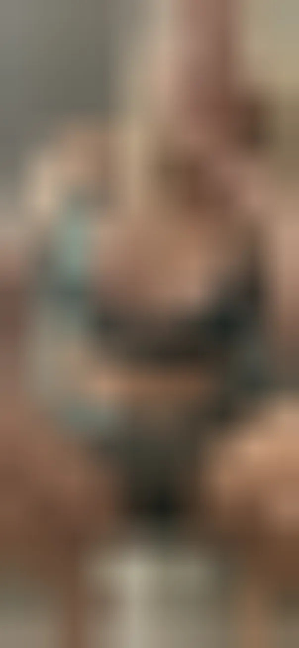 Léonie, 29 ans — rencontre cougar à Aurillac