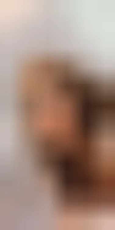 Nora, 26 ans — rencontre cougar à Lorient
