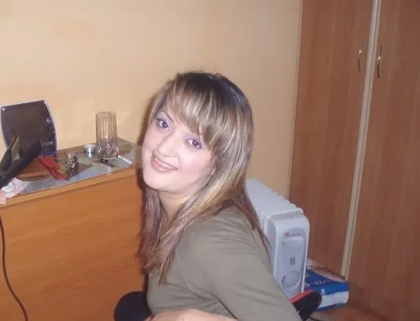 Louise, 27 ans — rencontre cougar à Castelnau-d'Estrétefonds