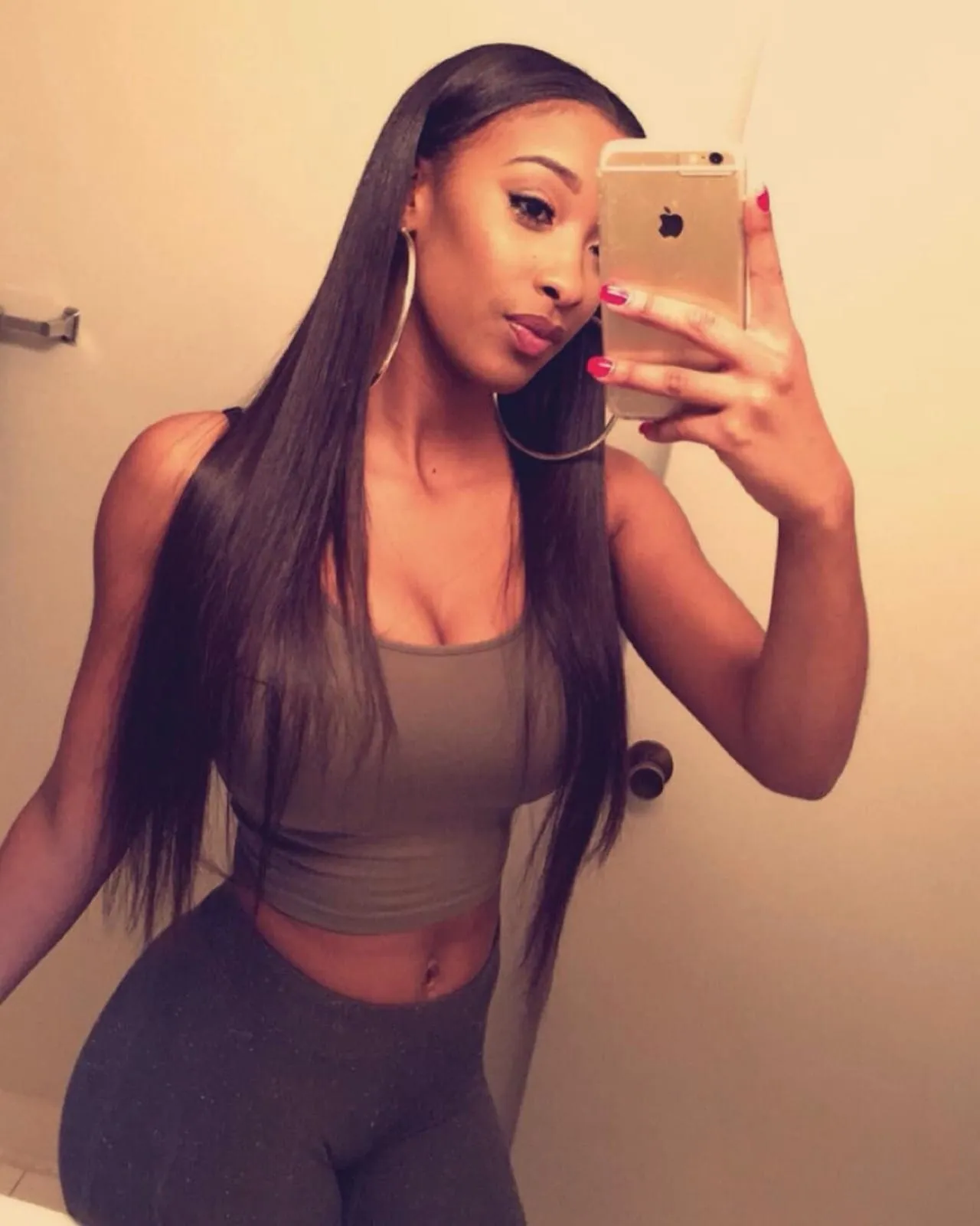 Joséphine, 27 ans — rencontre cougar à Saint-Priest