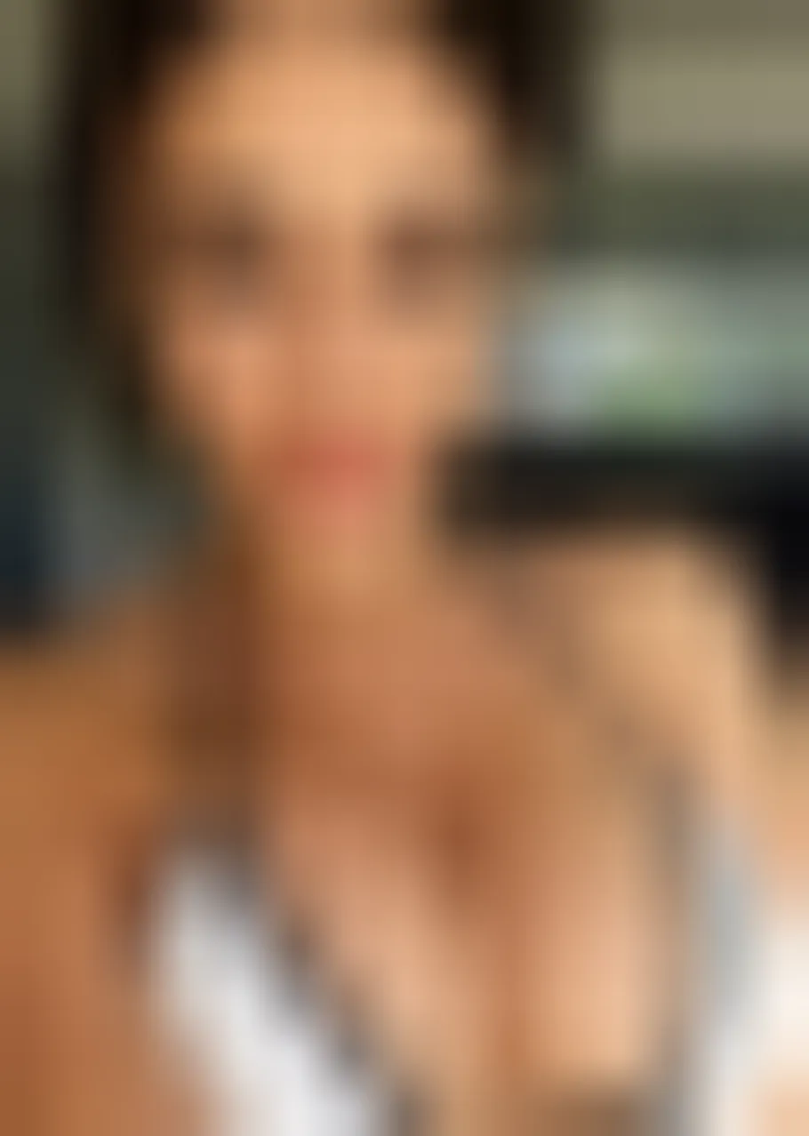 Blanche, 22 ans — rencontre cougar à Villeneuve-lès-Avignon