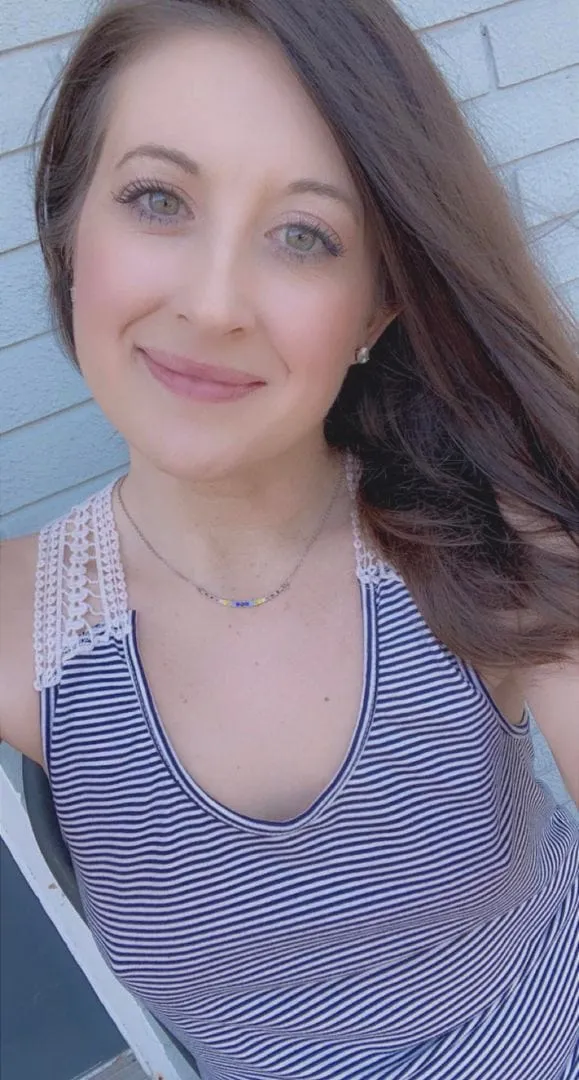 Gabrielle, 23 ans — rencontre cougar à Labruguière