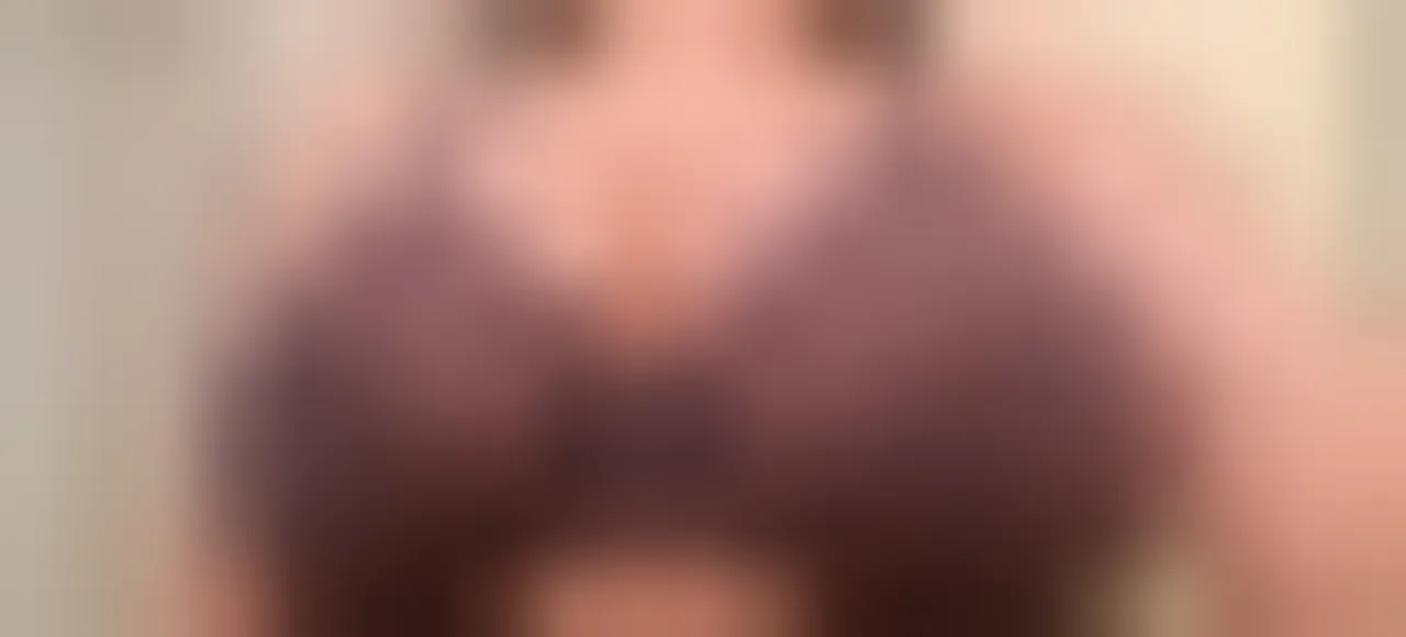 Kayla, 21 ans — rencontre cougar à Port-Louis
